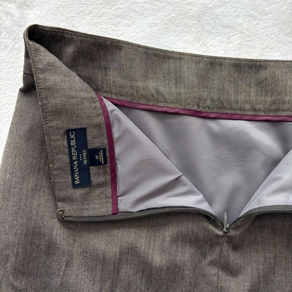 BANANA REPUBLIC 2-Piece Pencil Skirt & Blazer Suit--6P - Picture 12 of 16